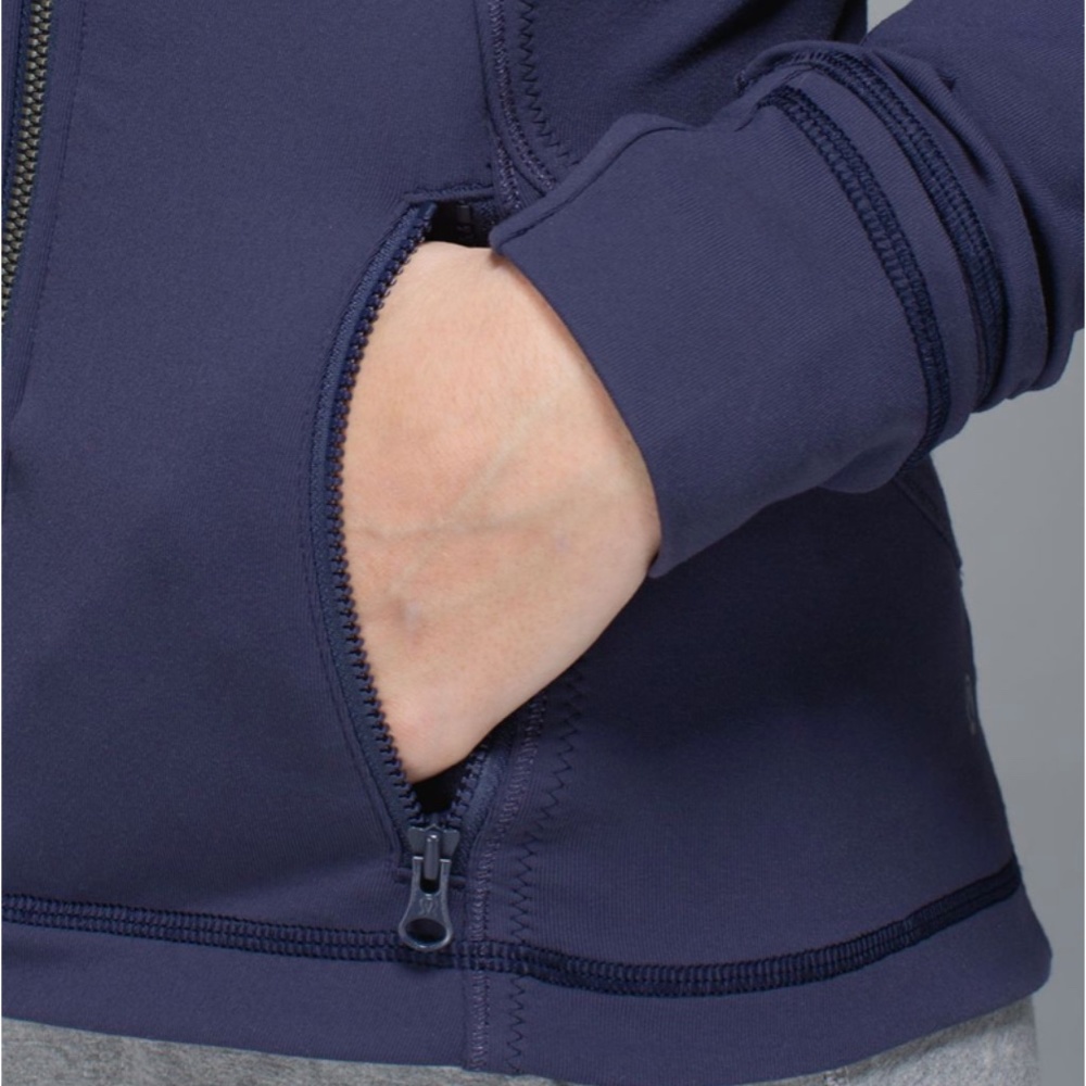 Lululemon Forme Jacket - Picture 7 of 12